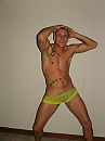 me, foto 1440x1920, 2 reacties, 4 stemmen