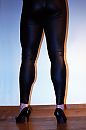 Lether look legging, Highheels, foto 600x900, 1 reacties, 3 stemmen