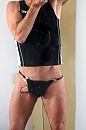 ..., foto 680x1024, 1 reacties, 4 stemmen