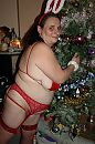 kerstbuny, foto 1880x2816, 16 reacties, 67 stemmen