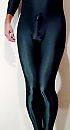 Black wet, foto 560x1024, 1 reacties, 2 stemmen