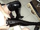 Lack laarzen, foto 2592x1944, 7 reacties, 38 stemmen