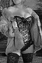 Shoot met geilpoessie, foto 1890x2835, 5 reacties, 30 stemmen