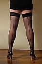 Spread the legs, foto 600x900, 2 reacties, 4 stemmen