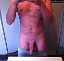 Wie wil, foto 1511x1440, 1 reacties, 3 stemmen