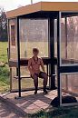 ik wacht ook op de bus, foto 800x1200, 4 reacties, 24 stemmen