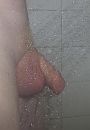onder de douche, foto 690x996, 1 reacties, 12 stemmen