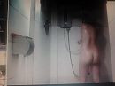 sinorn lay in shower, foto 2048x1536, 0 reacties, 4 stemmen