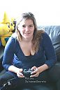 Aan het gamen, foto 1080x1620, 14 reacties, 38 stemmen