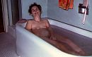 In my Bath, foto 1198x750, 1 reacties, 5 stemmen
