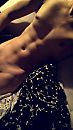 Sixpackje $, foto 1080x1920, 2 reacties, 9 stemmen