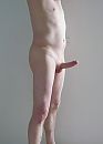 Wie zuigt me leeg?, foto 776x1074, 29 reacties, 81 stemmen