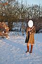buiten in de sneeuw, foto 2656x4000, 16 reacties, 96 stemmen