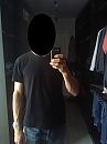 ik met kleding, foto 1944x2592, 1 reacties, 3 stemmen