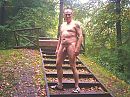 naakt in het park, foto 2832x2128, 0 reacties, 1 stemmen