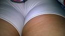 onder de rok, foto 2592x1456, 2 reacties, 3 stemmen