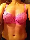 pink bra 2, foto 480x640, 10 reacties, 46 stemmen