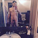 Bad, foto 2448x2448, 12 reacties, 58 stemmen