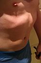 Geen sixpack maar wel strak;-), foto 270x411, 0 reacties, 0 stemmen