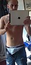 Ik, foto 718x1463, 3 reacties, 4 stemmen