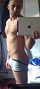 Ik, foto 705x1542, 2 reacties, 3 stemmen
