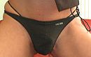In mijn string, foto 487x310, 5 reacties, 9 stemmen