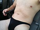 Lekker ff buiten in string, foto 2575x1942, 0 reacties, 4 stemmen