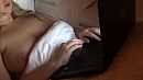 Lekker in bed, jullie geile, foto 1136x640, 5 reacties, 20 stemmen