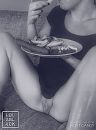 Lekker snacken!, foto 1634x2198, 5 reacties, 50 stemmen
