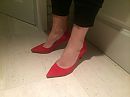 Mijn rode high heels zijn er.., foto 3264x2448, 8 reacties, 11 stemmen