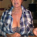 Shirt te klein......, foto 2375x2365, 39 reacties, 290 stemmen