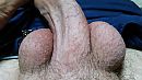 Strak tussen de ballen, foto 4000x2250, 0 reacties, 0 stemmen