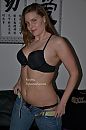 broek gaat verder uit, foto 1080x1620, 5 reacties, 10 stemmen