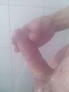 douchen, foto 1920x2560, 0 reacties, 3 stemmen