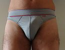 een string, foto 900x700, 15 reacties, 26 stemmen