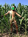 kiekeboe (last summer), foto 2448x3264, 16 reacties, 127 stemmen