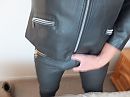 lekker in leer, foto 2304x1728, 0 reacties, 6 stemmen