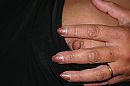 nipple teasing, foto 2048x1360, 3 reacties, 26 stemmen