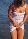 pootje baden, foto 876x1214, 13 reacties, 115 stemmen