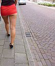 strak rokje is al kort, foto 1024x1223, 26 reacties, 236 stemmen