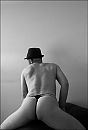 wie?, foto 2315x3389, 4 reacties, 17 stemmen