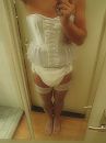 wit setje met luier, foto 1536x2048, 1 reacties, 3 stemmen