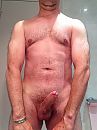 Flexing... Er..., foto 426x568, 1 reacties, 6 stemmen