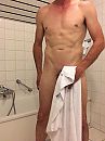 Ikke na het douchen…, foto 960x1280, 3 reacties, 8 stemmen