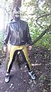 Latex buitenspeeltje, foto 1080x1920, 3 reacties, 14 stemmen