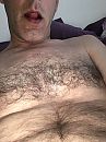 Lekker in bed tijdens een chat, foto 1932x2576, 1 reacties, 4 stemmen