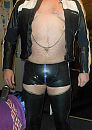 Lieslaarzen en leer, foto 872x1229, 1 reacties, 8 stemmen
