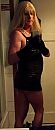 Lucy in korte rok, foto 549x1290, 0 reacties, 11 stemmen