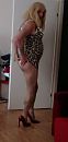 Lucy is thuis en verveelt zich, foto 278x580, 1 reacties, 9 stemmen