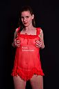 Rode doorschijnende babydoll, foto 1080x1620, 4 reacties, 9 stemmen
